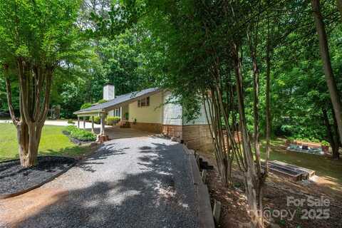 2298 Wintercrest Drive, Rock Hill, SC 29732