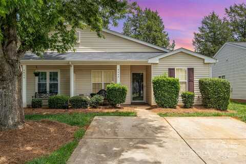 5402 Harris Cove Drive, Charlotte, NC 28269