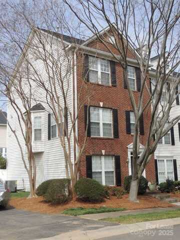 11764 Fiddlers Roof Lane, Charlotte, NC 28277