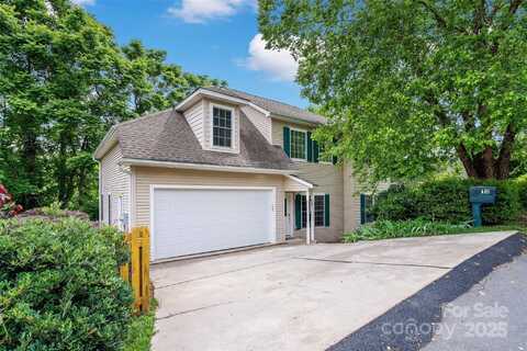 10 Village East Court, Asheville, NC 28805