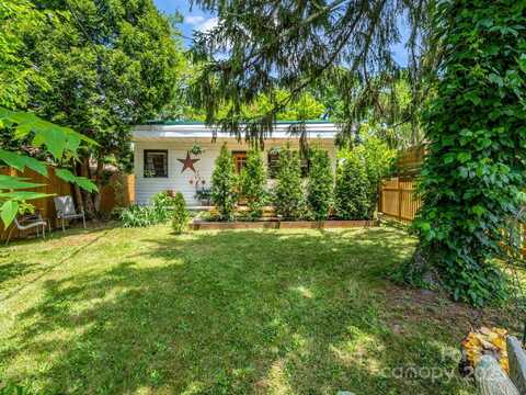 226 Substation Street, Hendersonville, NC 28792