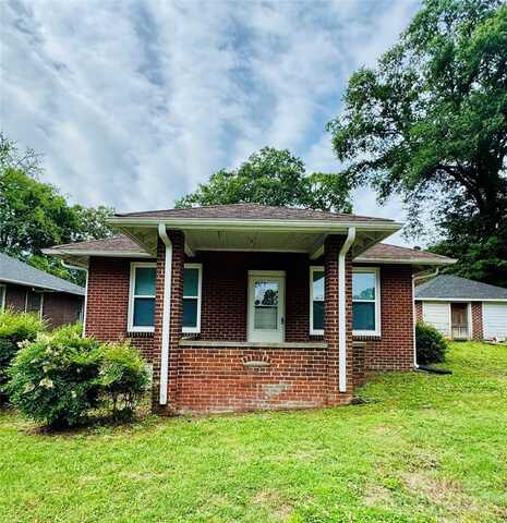 129 Kendrick Court, Mount Holly, NC 28120
