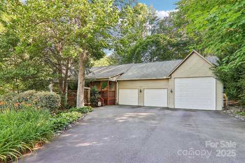 123 Brandymill Loop, Etowah, NC 28729