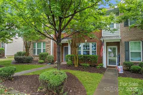 18460 W Catawba Avenue, Cornelius, NC 28031
