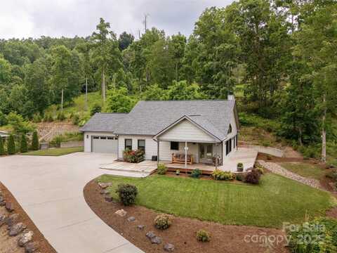 645 Silverglen Way, Hendersonville, NC 28792
