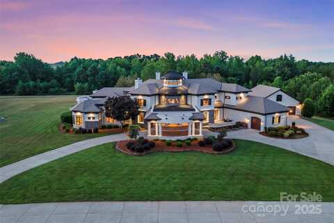 355 Pelham Lane, Mooresville, NC 28115