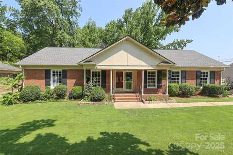 2443 Knickerbocker Drive, Charlotte, NC 28212