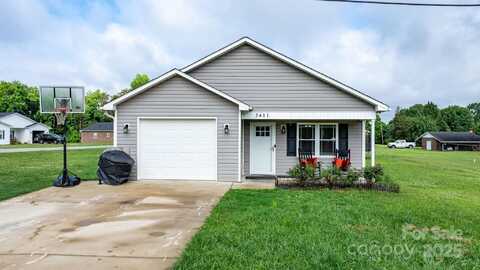 2411 28th Street NE, Hickory, NC 28601