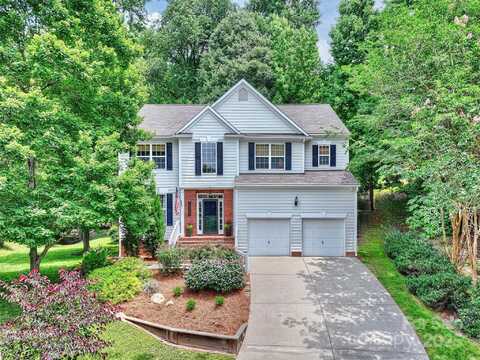 14203 Queens Carriage Place, Charlotte, NC 28278