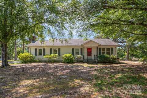 3595 Mt Holly Road, Edgemoor, SC 29712