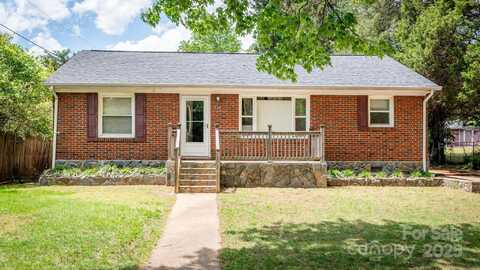 734 Club Drive, Statesville, NC 28677