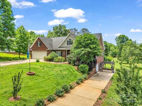 262 Woodridge Drive, Rutherfordton, NC 28139