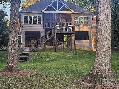 2051 Great North Road, Winnsboro, SC 29180