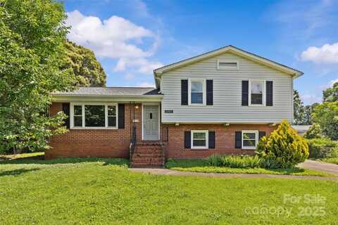 2000 Townsend Avenue, Charlotte, NC 28205