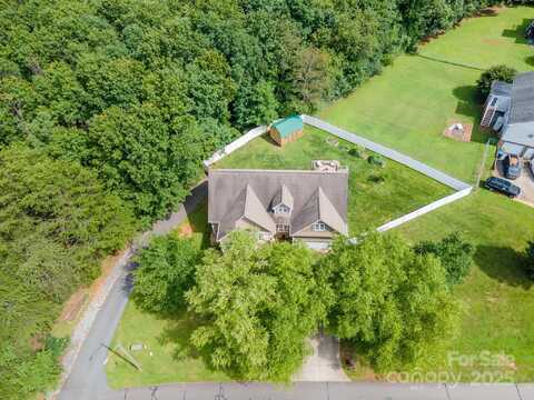 206 Taylor Circle, Granite Falls, NC 28630