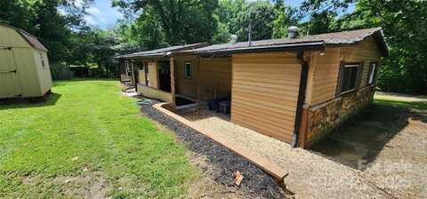 121 C And C Lane, Mooresville, NC 28115