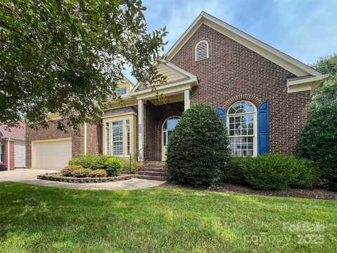 6507 Fairway Point Drive, Charlotte, NC 28269