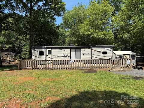 155 Indian Harbor Trail, Mount Gilead, NC 27306