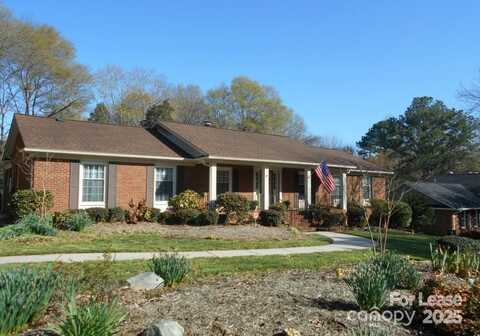 1330 E Barden Road, Charlotte, NC 28226