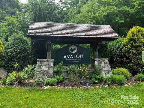 Lot 31 Signature Row Boulevard, Waynesville, NC 28785