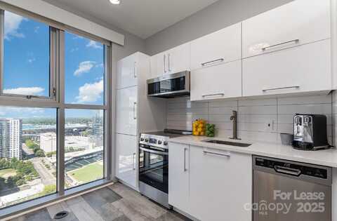 333 W Trade Street, Charlotte, NC 28202