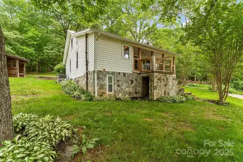 7 Olivewood Drive, Asheville, NC 28805