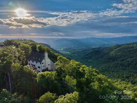 278 Snow Ridge Drive, Hendersonville, NC 28792