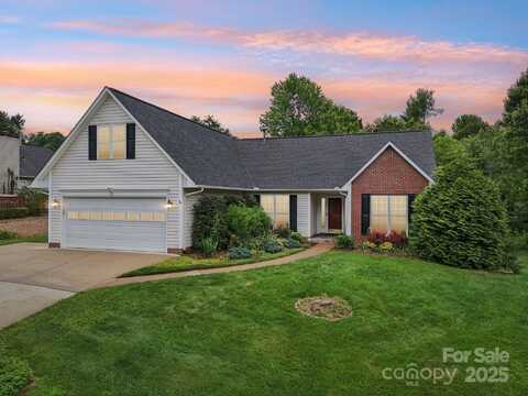 343 Stonehollow Road, Fletcher, NC 28732