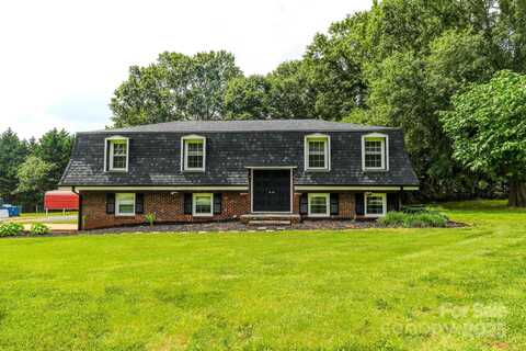 1867 Shannon Drive, Conover, NC 28613