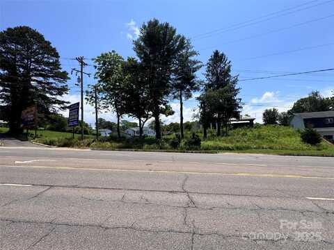 130 N 1st Street, Franklin, NC 28734