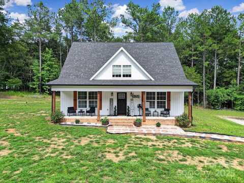 4592 Reid Road, Edgemoor, SC 29712