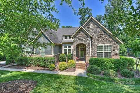 7916 Deerbridge Street, Mint Hill, NC 28227