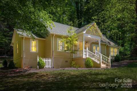 1026 Shelby Lane, Lenoir, NC 28645