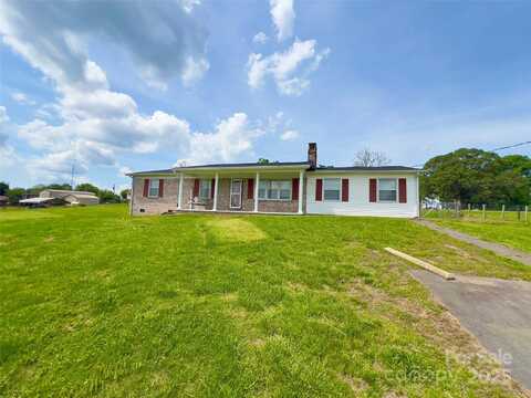 2025 Baton School Road, Lenoir, NC 28645