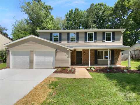 7134 Rollingridge Drive, Charlotte, NC 28211