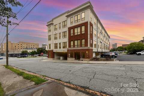 411 W Washington Street, Greensboro, NC 27401
