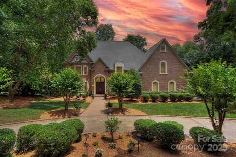4323 Rosecliff Drive, Charlotte, NC 28277