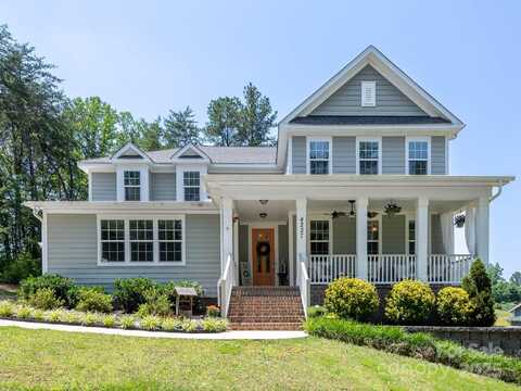 4237 Island Fox Lane, Denver, NC 28037