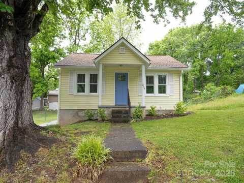 250 Oakdale Street, Brevard, NC 28712