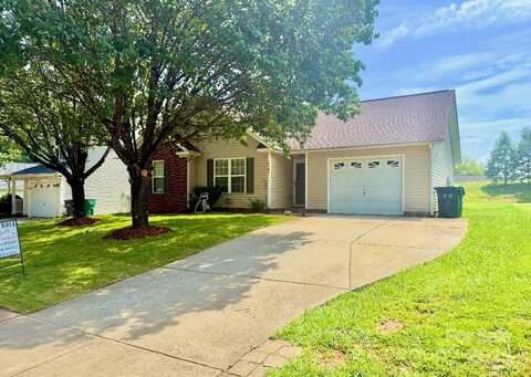 6902 Vernon Wood Lane, Charlotte, NC 28262