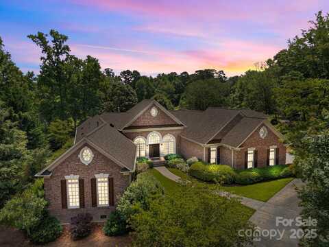 1629 Southpoint Lane, New London, NC 28127