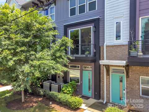 1005 36 Street E, Charlotte, NC 28205