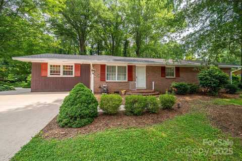 3120 7th Street Drive NE, Hickory, NC 28601