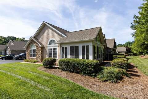6811 Ledgestone Place, Charlotte, NC 28227