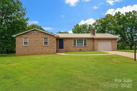 233 Church Street, Ellenboro, NC 28040