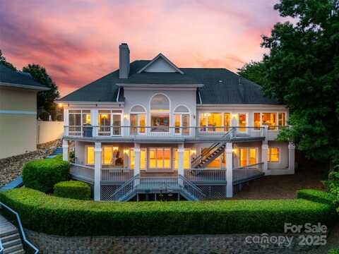 16108 Woolwine Road, Charlotte, NC 28278