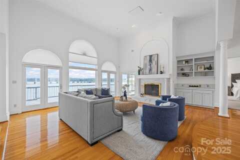 16108 Woolwine Road, Charlotte, NC 28278