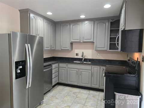 5027 Malibu Drive, Charlotte, NC 28215