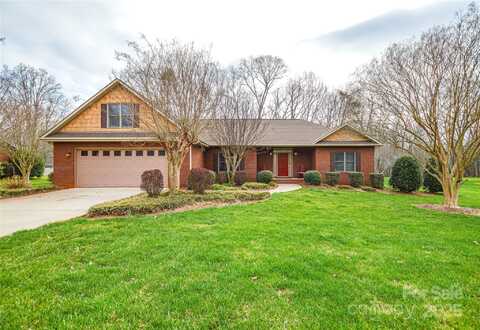 161 Seven Springs Loop, Statesville, NC 28625