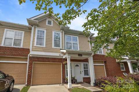 15432 Coventry Court Lane, Charlotte, NC 28277